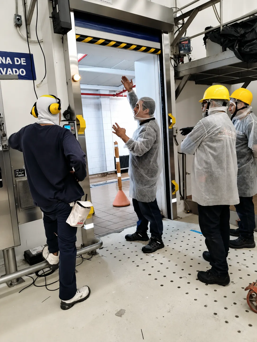Equipo técnico Access en mantenimiento e instalación